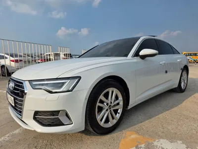Audi A6 · 2023 год