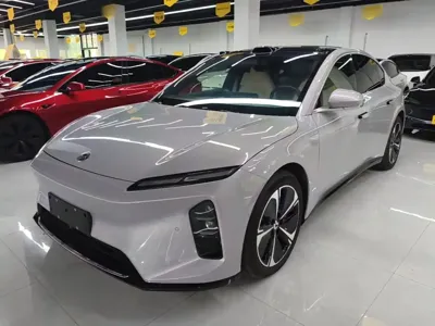 Nio ET5 · 2025 год