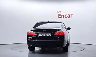 Hyundai Genesis 2010, 206044 км, за 3300000 KRW