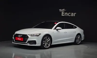 Audi A7 · 2021 год