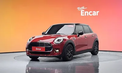 MINI Cooper · 2018 год