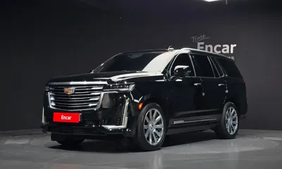 Cadillac Escalade · 2023 год