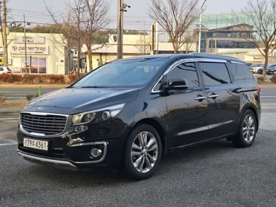 Kia Canival · 2016 год