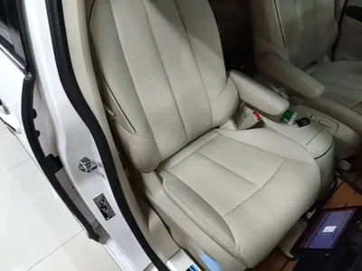 Buick GL8 2021, 51700 км, за 123600 CNY