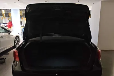 Toyota Crown 2015, 119300 км, за 115651.11 CNY - фото 37