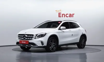 Mercedes-Benz GLA-Class · 2018 год