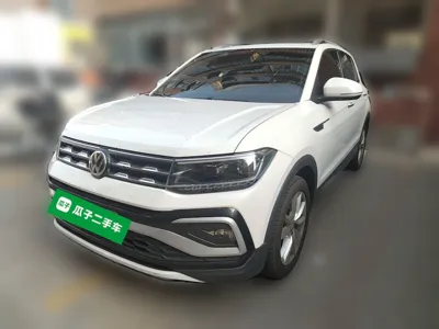 Volkswagen T-Cross · 2020 год