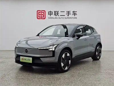 Volvo EX30 · 2024 год