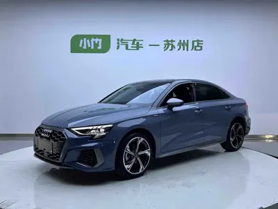 Audi A3 · 2022 год