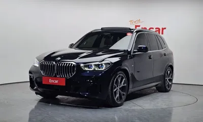 BMW X5 · 2022 год