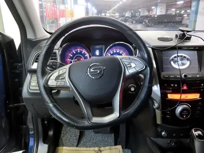 KG_Mobility_Ssangyong TIBOLI 2016, 121499 км, за 7300000 KRW - фото 8