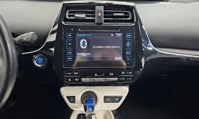 Toyota Prius 2016, 126520 км, за 13000000 KRW - фото 16