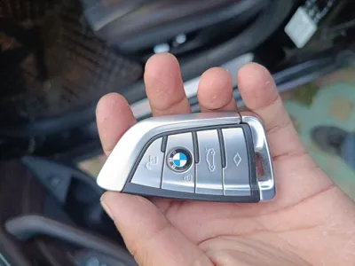 BMW 5 Series 2020, 105100 км, за 174671.72 CNY - фото 9