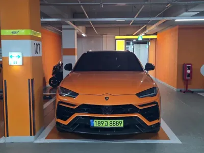 Lamborghini Urus 2022, 23500 км, за 291540000 KRW