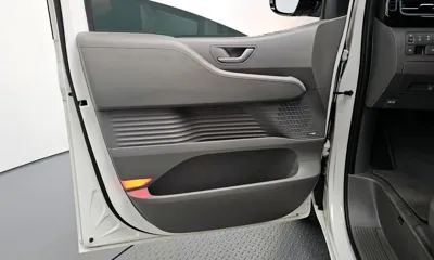 Hyundai Staria 2022, 38584 км, за 36500000 KRW - фото 24