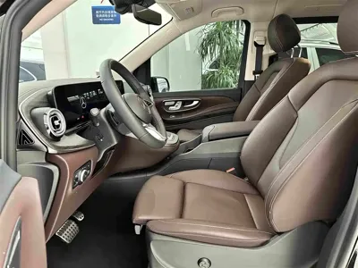 Mercedes-Benz V-Class 2025, 13000 км, за 466000 CNY - фото 12