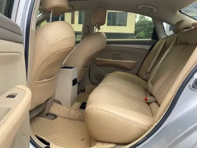 Nissan Sylphy 2017, 80000 км, за 18800 CNY - фото 8