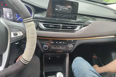 Changan Eado DT 2018, 57200 км, за 22229.36 CNY - фото 13