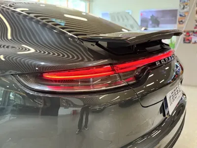 Porsche Panamera 2021, 26000 км, за 598000 CNY - фото 8