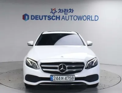 Mercedes-Benz E-Class 2019, 89557 км, за 22890000 KRW