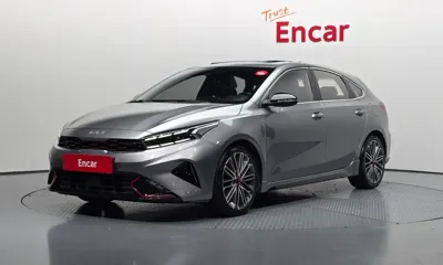 Kia K3 · 2022 год