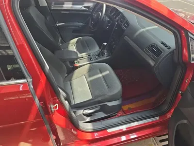 Volkswagen Golf 2018, 96400 км, за 50800 CNY - фото 8