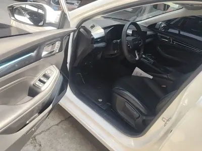 Roewe ei5 2022, 89100 км, за 57900 CNY - фото 12