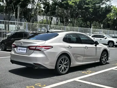 Toyota Camry 2023, 34000 км, за 119000 CNY - фото 4