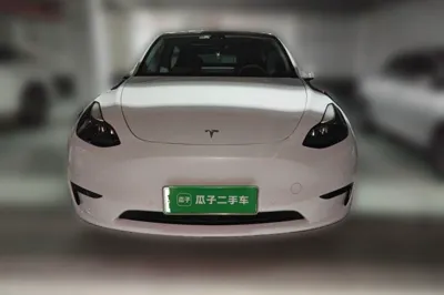 Tesla Model Y 2023, 63700 км, за 194380.08 CNY