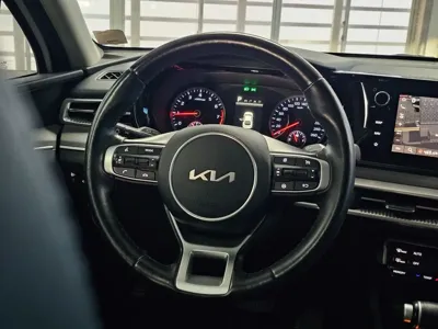 Kia K5 2023, 66000 км, за 15900000 KRW - фото 8