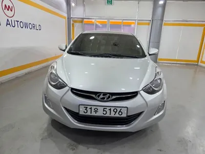 Hyundai Avante · 2011 год