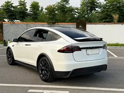 Tesla Model X 2023, 68000 км, за 462900 CNY - фото 8