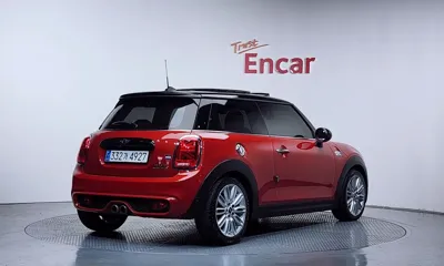 MINI Cooper 2018, 72336 км, за 13500000 KRW