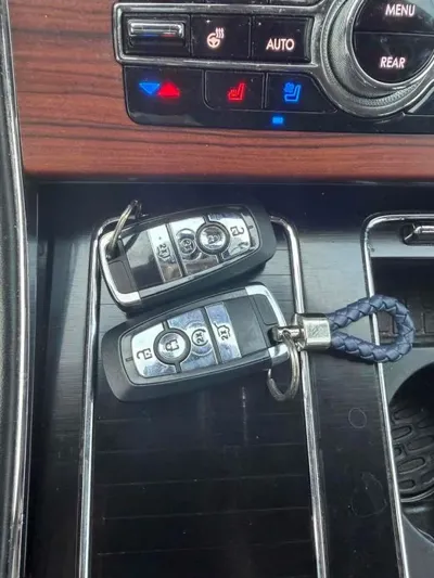 Lincoln Aviator 2021, 110400 км, за 40000000 KRW - фото 8