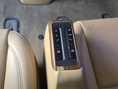 Kia Canival 2016, 156000 км, за 15700000 KRW - фото 11