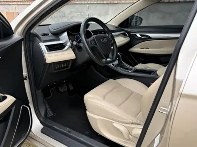 Geely Emgrand 2019, 82000 км, за 25800 CNY - фото 9