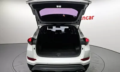 Hyundai Tucson 2017, 106887 км, за 9200000 KRW - фото 20