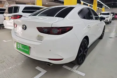 Mazda Mazda 3 Axela 2022, 9900 км, за 97034.21 CNY - фото 6