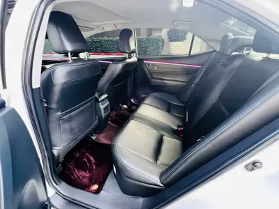 Toyota Corolla Hybrid 2020, 90000 км, за 56800 CNY - фото 8
