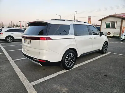 Kia Canival 2021, 101700 км, за 21900000 KRW
