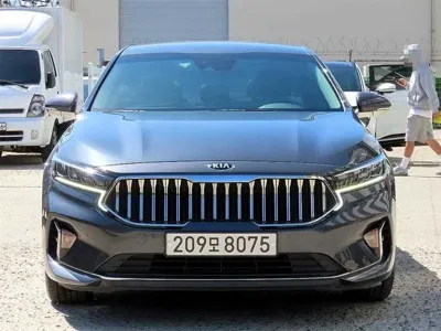 Kia K7 · 2020 год