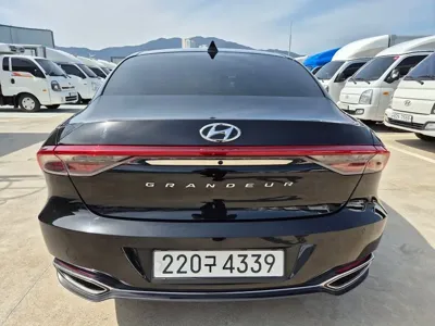 Hyundai Grandeur 2023, 106111 км, за 26500000 KRW