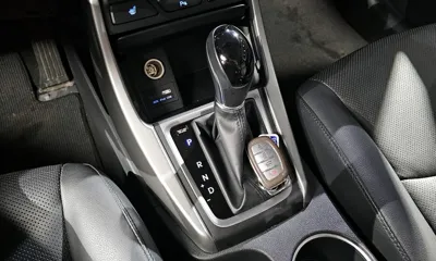 Hyundai Avante 2015, 86020 км, за 8200000 KRW - фото 9