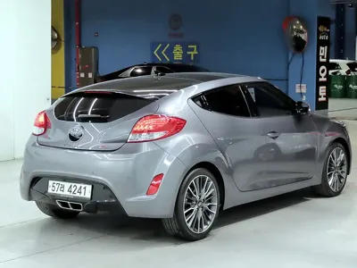 Hyundai Veloster 2013, 52000 км, за 7800000 KRW