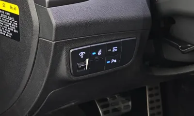 Hyundai Veloster 2016, 93590 км, за 6950000 KRW - фото 15