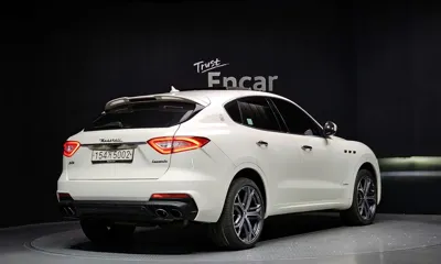 Maserati Levante 2019, 55525 км, за 41990000 KRW