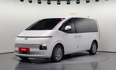 Hyundai Staria · 2022 год