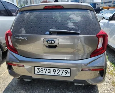 Kia Morning 2021, 60194 км, за 11700000 KRW