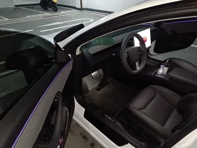 Tesla Model 3 2026, 9900 км, за 212600 CNY - фото 14