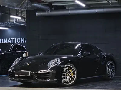 Porsche 911 2015, 44500 км, за 138000000 KRW
